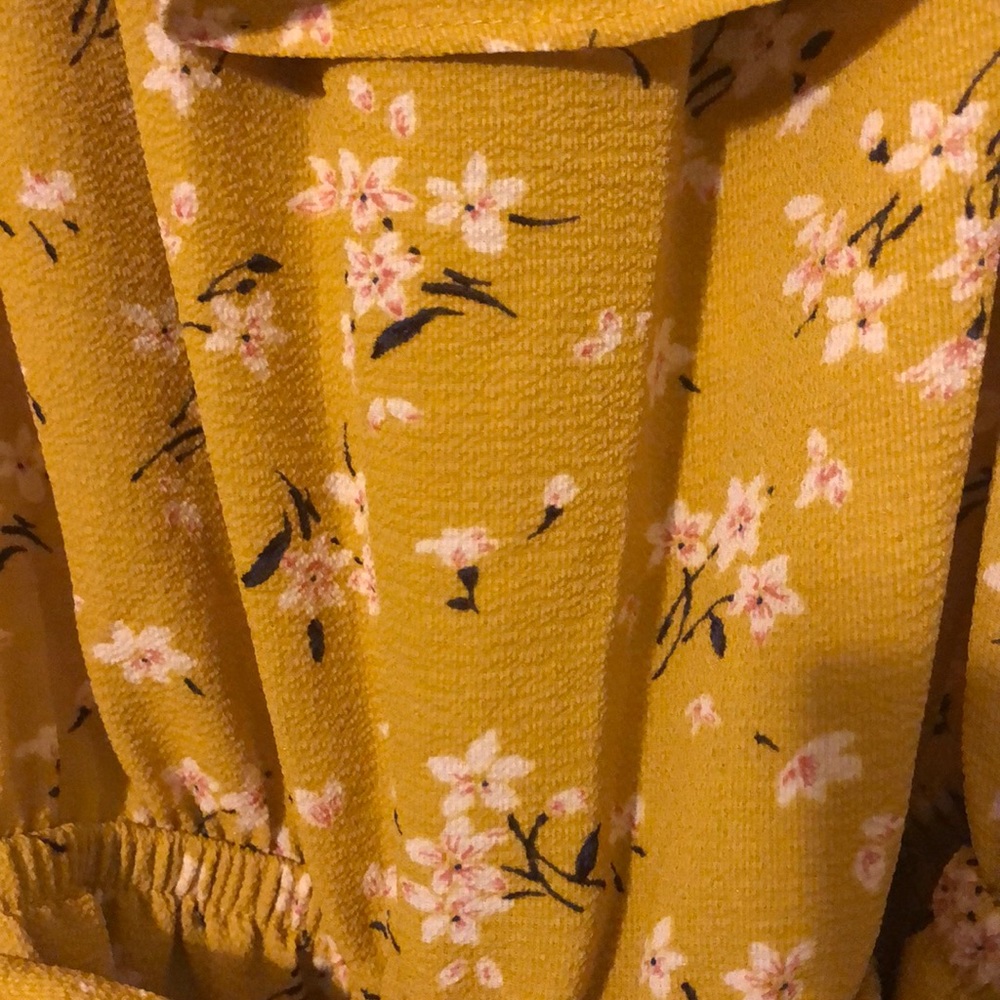 Romper - Picture 4 of 7